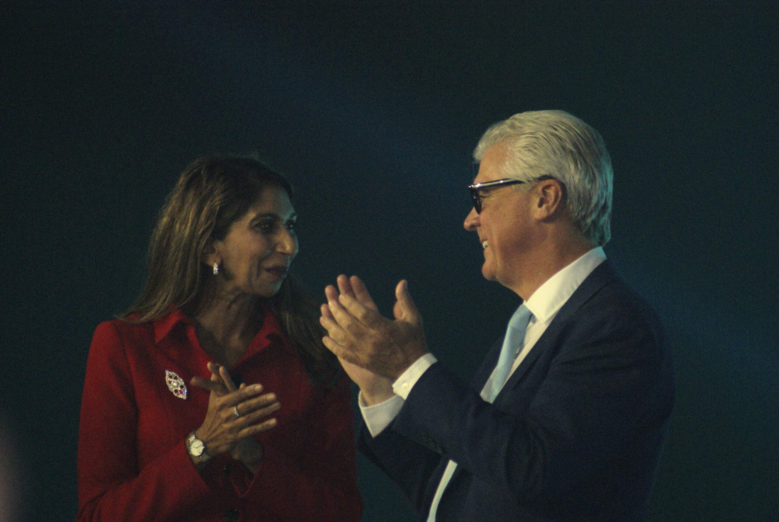Malcolm Offord and Suella Braverman applaud together at Reform UK Conference 2026.